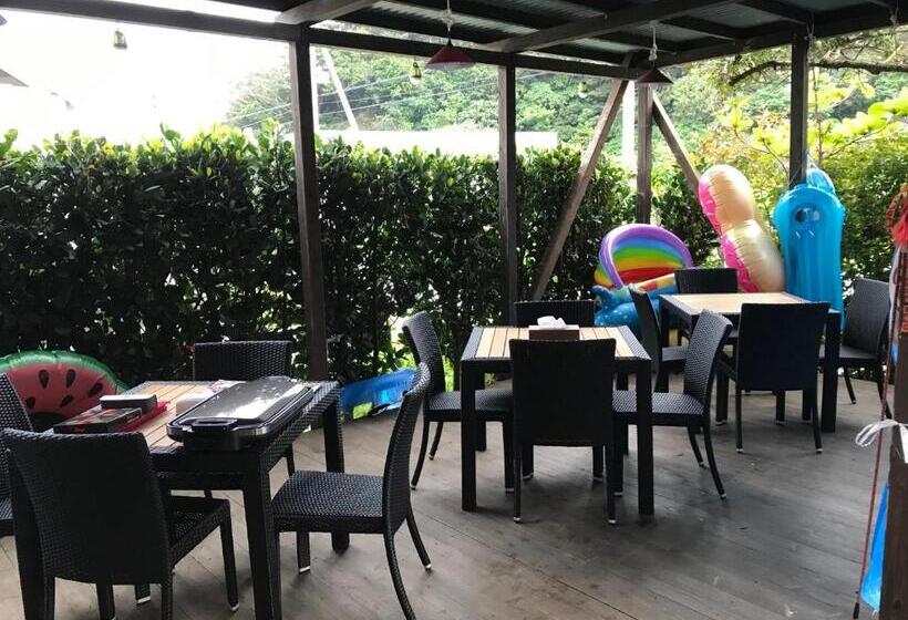 Четырехместный Номер Стандарт, Yenn's Marina Inn Zamami Condominium