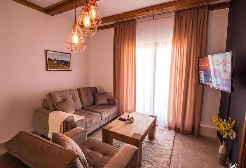 اتاق لوکس چهار تخته, Bergkranc Hotel & Resort