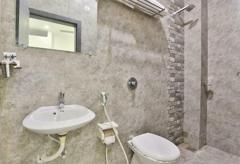 Quarto Estandar, Nova Hotel New Crossroad