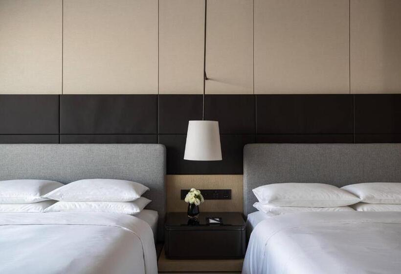 اتاق لوکس با چشم‌انداز دریا, Yantai Marriott