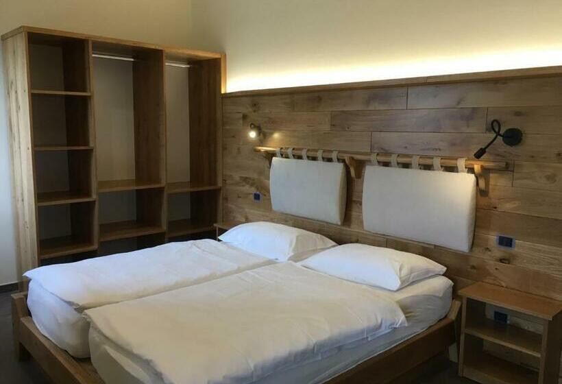 Apartamento Superior 1 Dormitório, Tuscany Living   Terra Antica