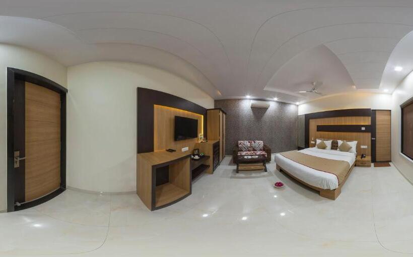 Номер Deluxe, Pushkar City Inn