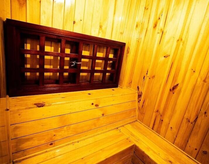 اتاق خانوادگی, Hostal Dulce Hogar