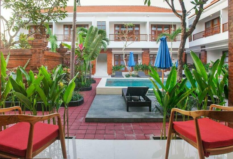 Студио Стандарт Вид на Бассейн, Sahadewa Suites Residence