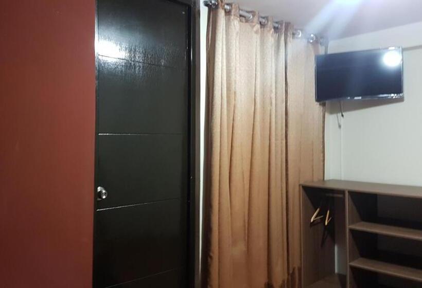 Номер Стандарт, Cálido Hostal