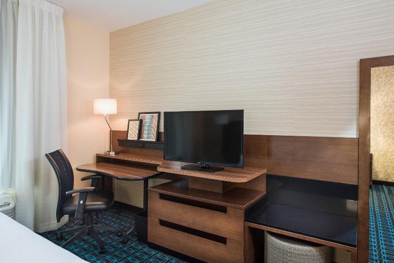 اتاق استاندارد با تخت بزرگ, Fairfield Inn & Suites By Marriott Dayton
