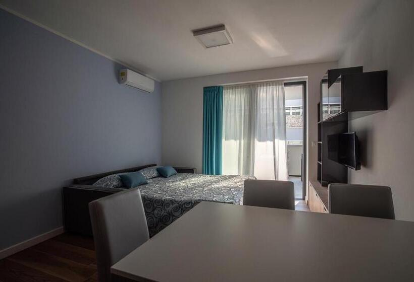 景色の見える一ベッドルームアパートメント, Aparthotel Miramare
