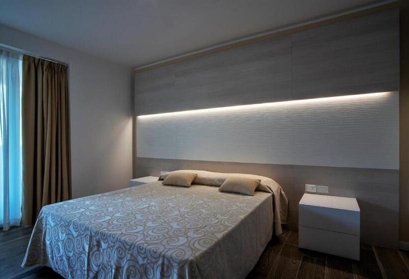 １ベッドルームのスーペリアアパートメント, Aparthotel Miramare