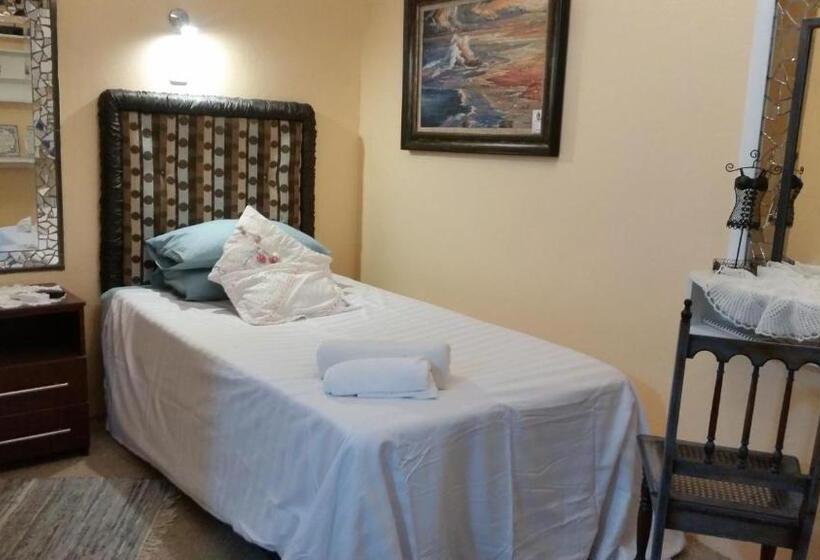 חדר סטנדרט יחיד, Lekkerus Guest House