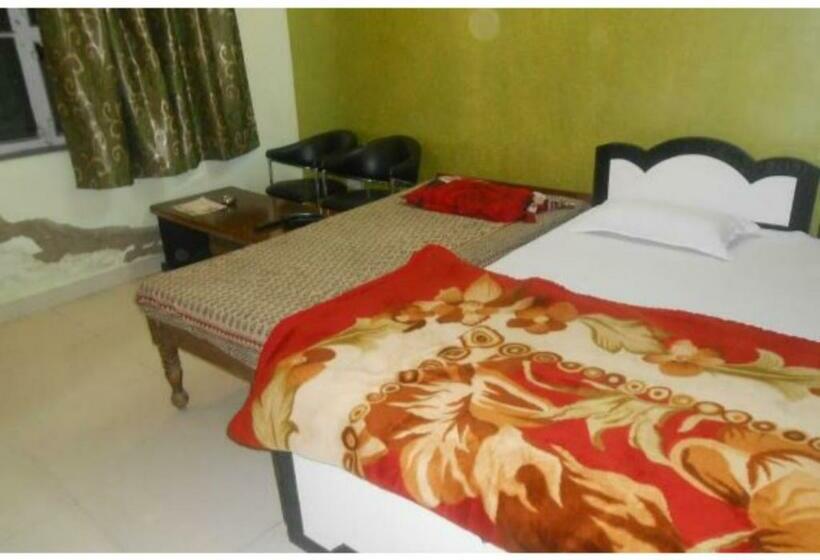 经济房, Well Furnished Rooms In Pushkar