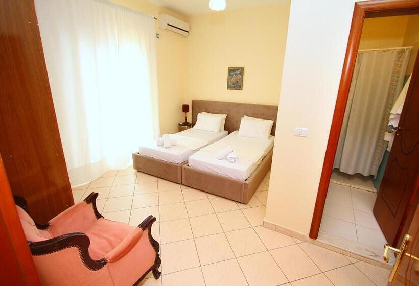 Апартаменты 2 Спальни, Apartments Athina Orikum