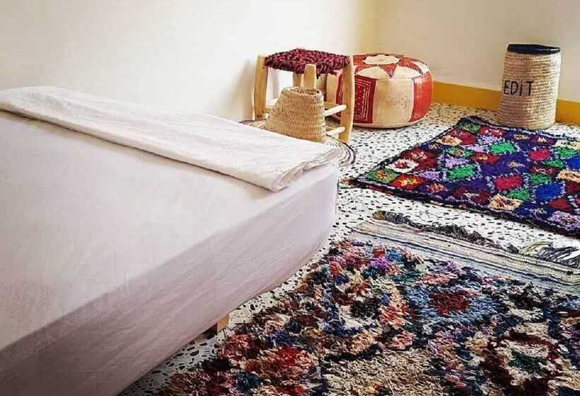 Standard Room, Mosaic Hostel