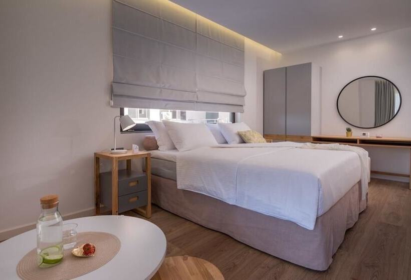 オーシャンビュースタンダードルームバルコニー付き, Glow Boutique Hotel & Suites