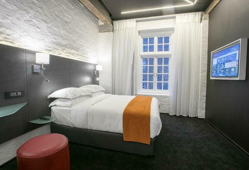 Номер Стандарт, Onomo Hotel Waterfront