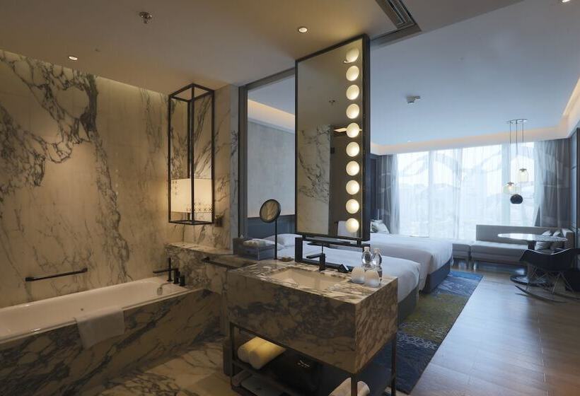 Номер Стандарт 2 Двуспальные Кровати, Renaissance Hangzhou Northeast