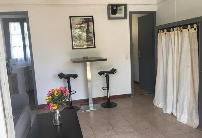 Студио Стандарт Вид на Сад, Bungalows Filippi