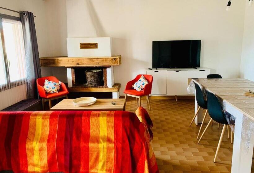 Апартаменты 3 Спальни, Bungalows Filippi