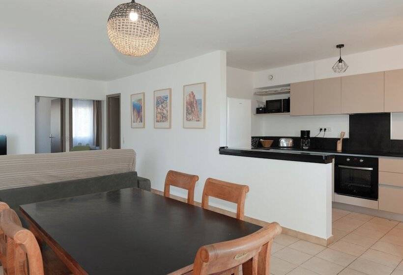 Апартаменты 2 Спальни, Bungalows Filippi