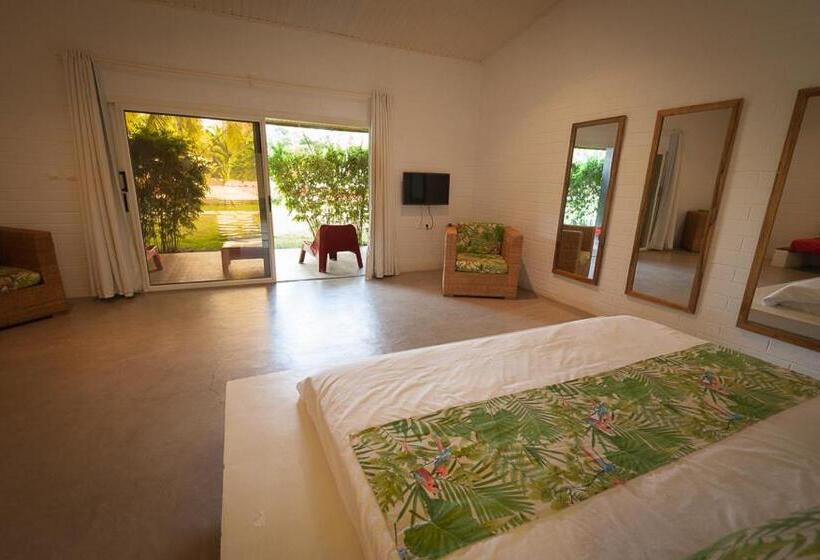 Deluxe Room, Coucoue Lodge