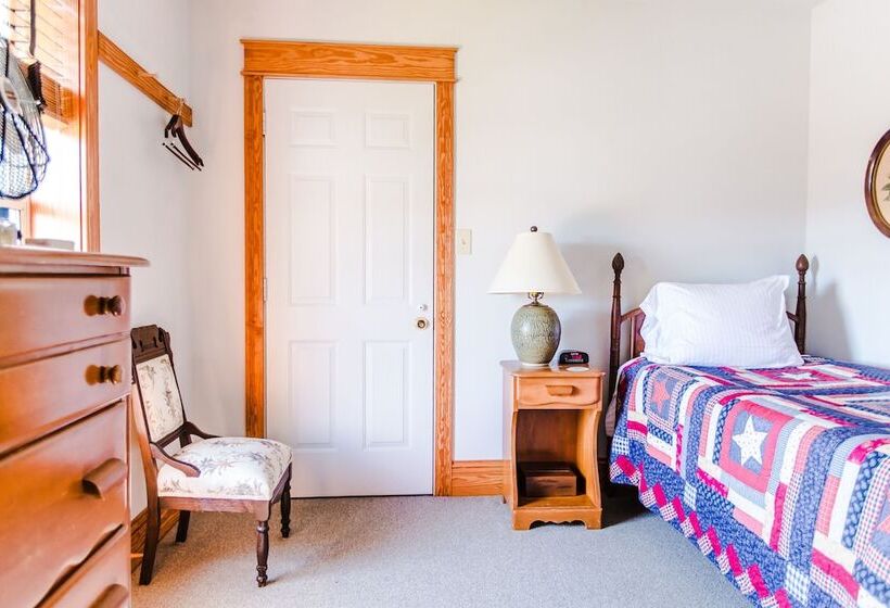Family Suite, Roanoke Island Inn