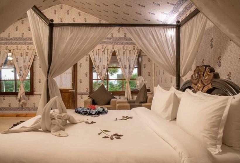 Standard Tent, Rawai Luxury Tents Pushkar