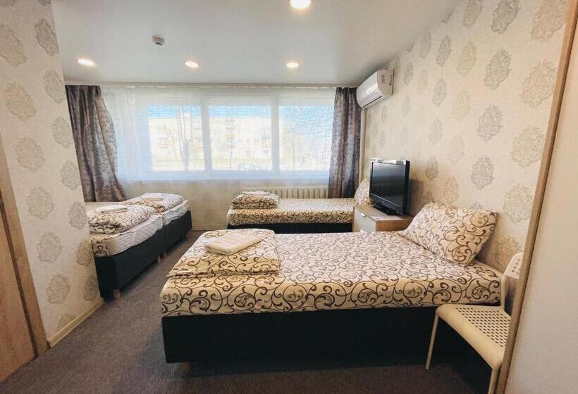 ファミリールーム, Savan House Easy Kaunas