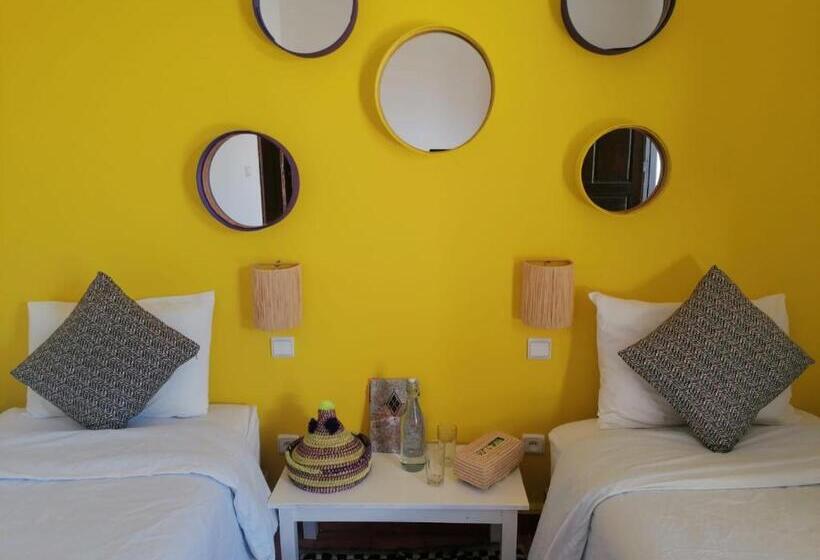 اتاق استاندارد با چشم‌انداز باغ, Dav Mahal Eco Lodge