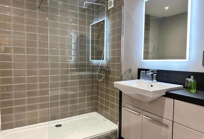 Quarto Deluxe, Grange Farm Park