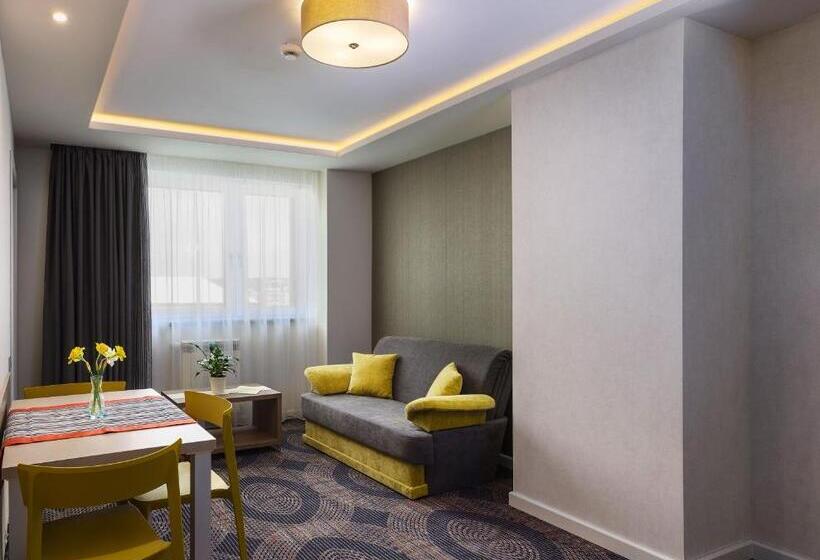 آپارتمان 1 خوابه با بالکن, Plaza35