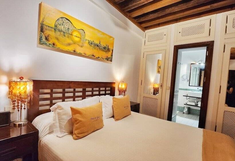 اتاق لوکس, Entre Dos Aguas Hotel Boutique
