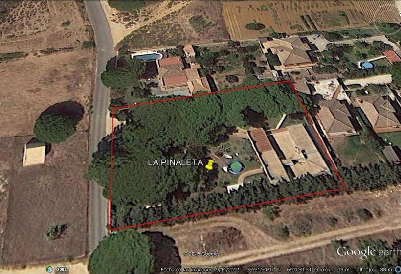استودیو استاندارد با چشم‌انداز باغ, La Posada
