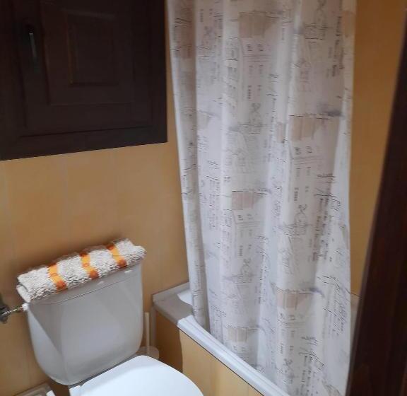 بانگلوی استاندارد, La Posada