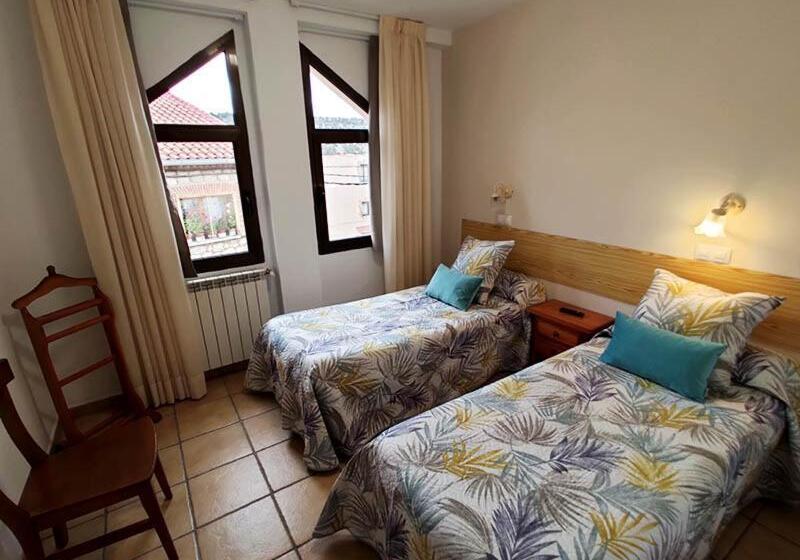 Номер Стандарт, Royuela Hostal