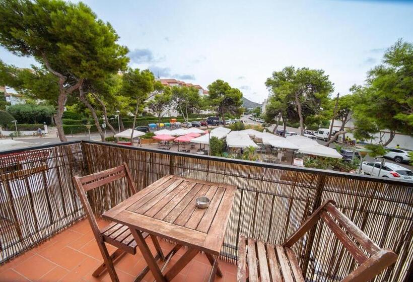 Номер Стандарт с Балконом, Hostal Bonanza