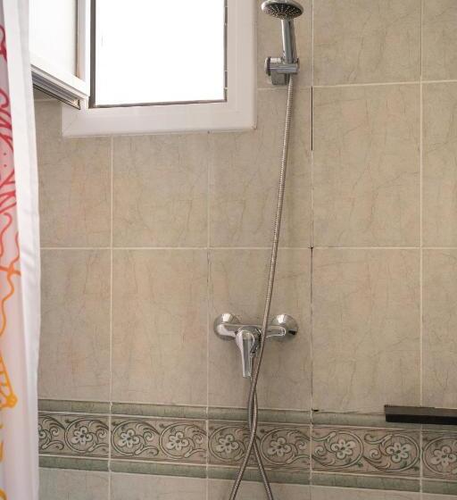 Номер Стандарт с Балконом, Hostal Bonanza