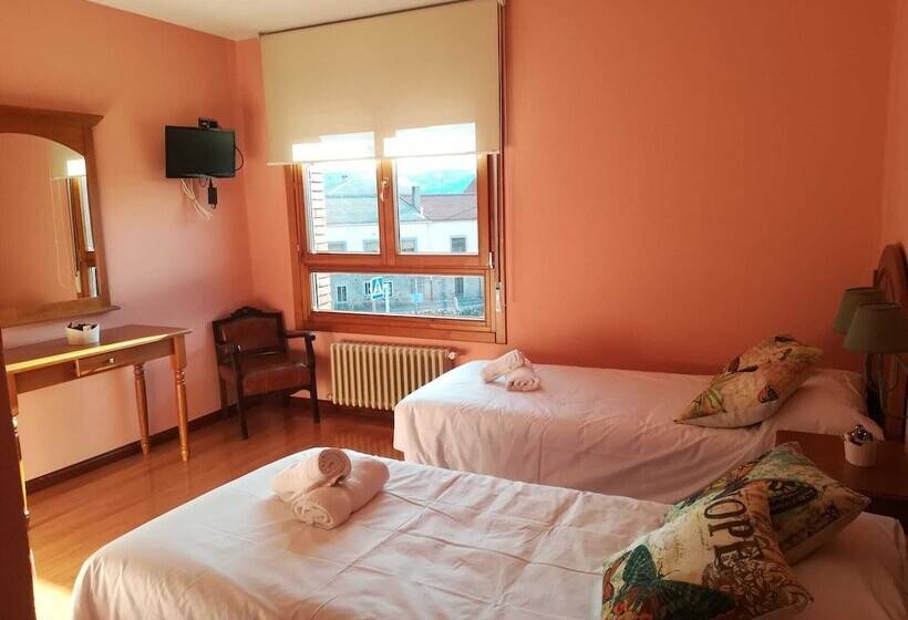 Номер Стандарт, Hostal Restaurante Torreblanca