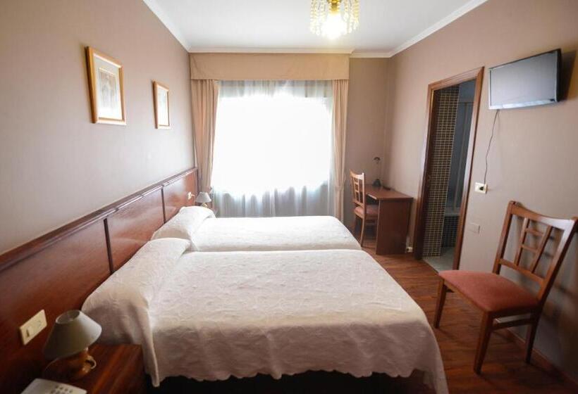 חדר סטנדרט, Hospedaxe A Vila