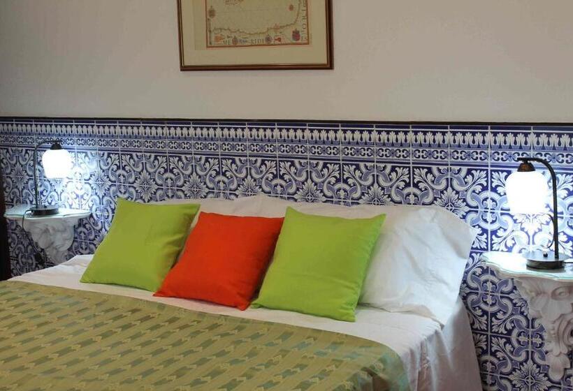 스탠다드 트리플 룸, Cascais Jasmim Doce