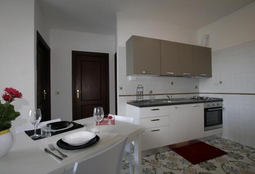 Апартаменты 2 Спальни, Residence Le Magnolie