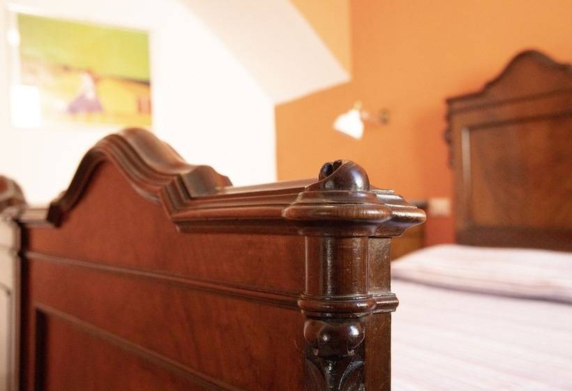 Трехместный Номер Классика, Dimora La Torre Room
