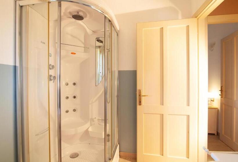 Apartamento 1 Dormitório Vista Jardim, Agriturismo Ca  Verde   Il Giardino Narrante