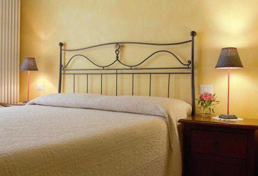 Семейный Номер, Agriturismo Casale La Palombara