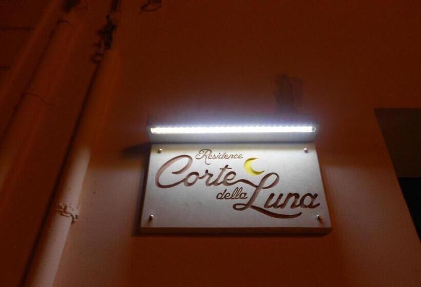 Номер Стандарт, Corte Della Luna