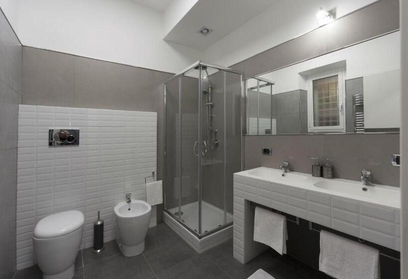Chambre Standard, Astoria Golden House