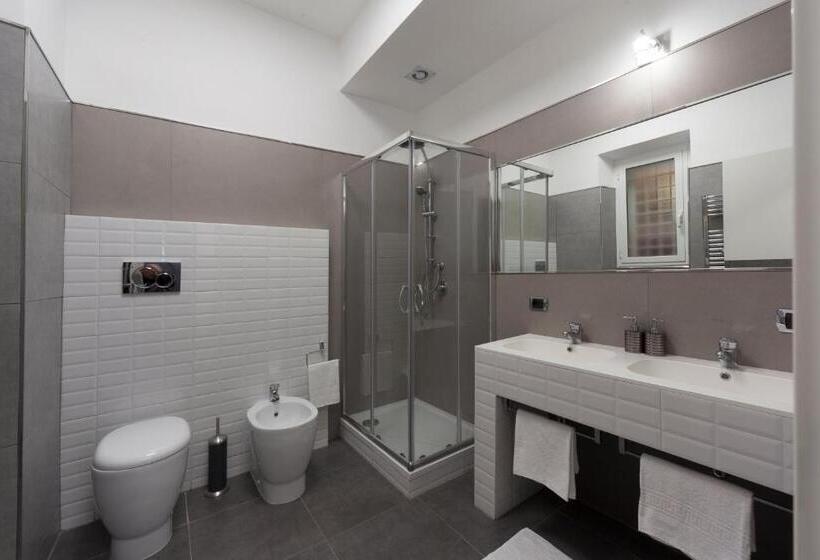 Chambre Standard, Astoria Golden House