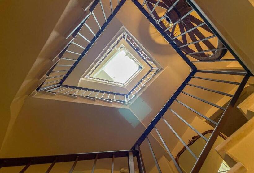 غرفة ديلوكس ثلاثية, Novecento Room And Breakfast Puglia
