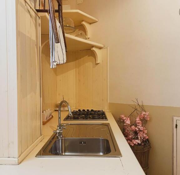 غرفة قياسية رباعية, Novecento Room And Breakfast Puglia