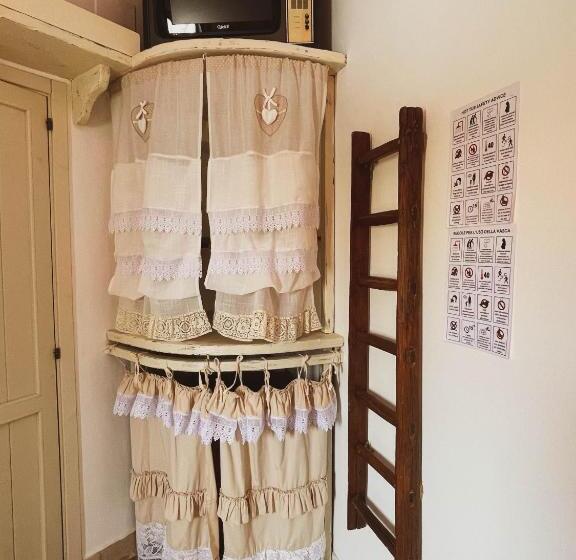带按摩浴盆的套房, Novecento Room And Breakfast Puglia
