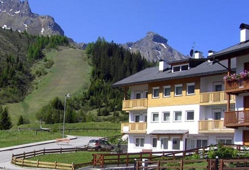 带2个卧室的公寓, Alpenroyal Arabba