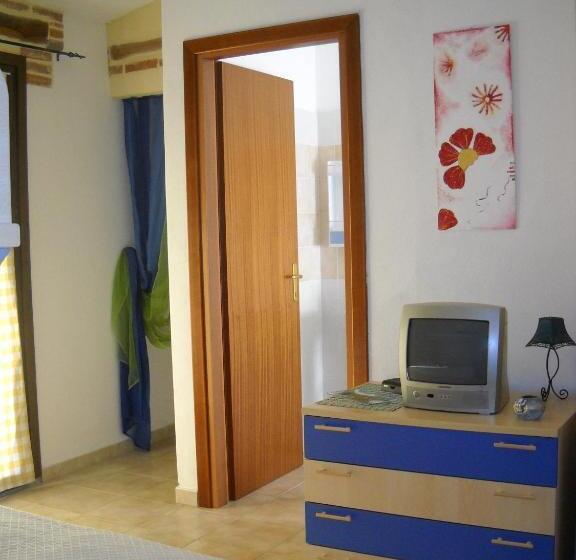 Номер Стандарт Вид на Сад, Munduge B&b